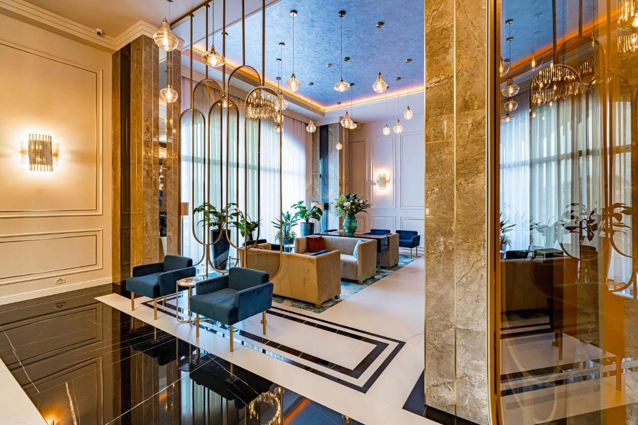 Отель Prestige Plaza Сучава Экстерьер фото
